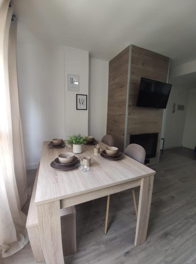 Apartamento Collarada Χάκα Εξωτερικό φωτογραφία